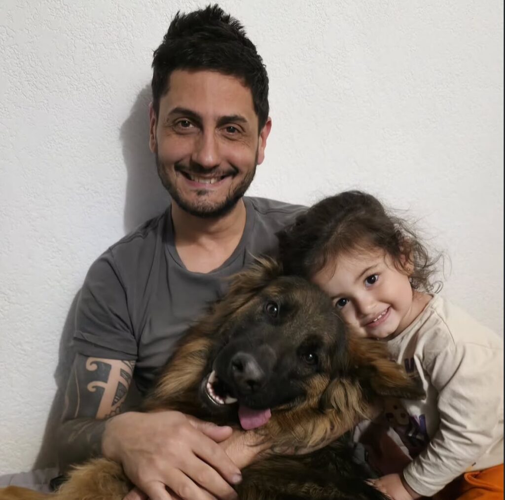 Pastor Alemán Familia Feliz